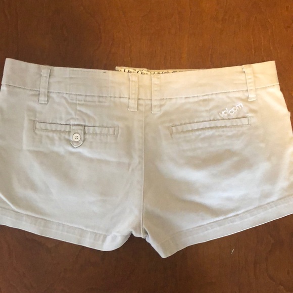 Short - Picture 2 of 2